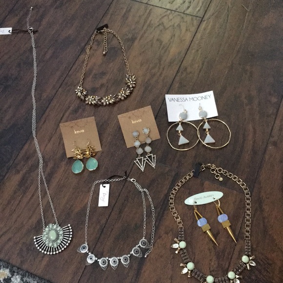 Jewelry - 💥Jewelry assortment NEW